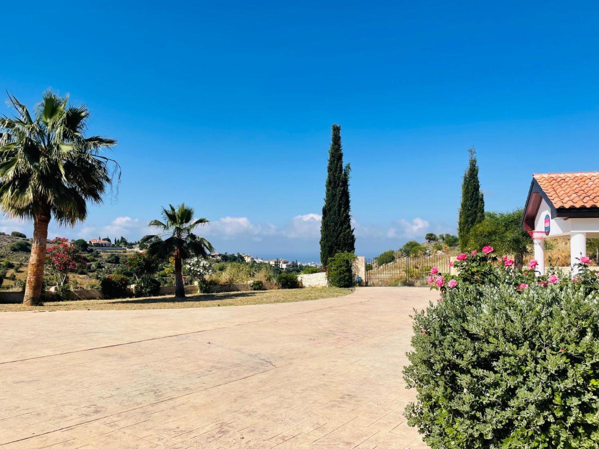 Beautiful Home Paphos Exterior photo