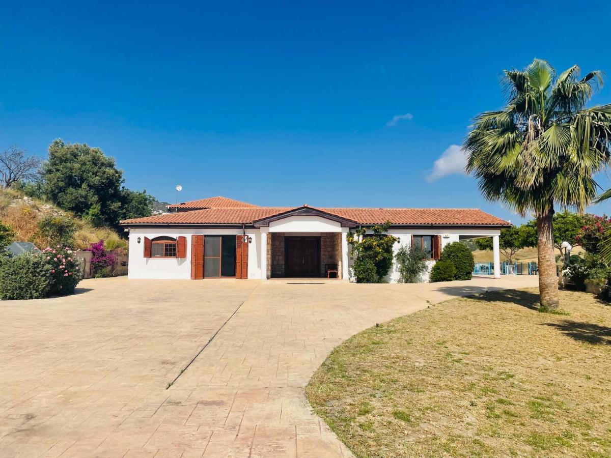 Beautiful Home Paphos Exterior photo