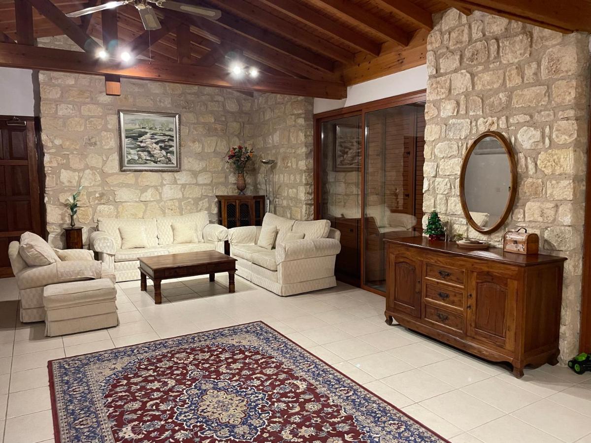 Beautiful Home Paphos Exterior photo