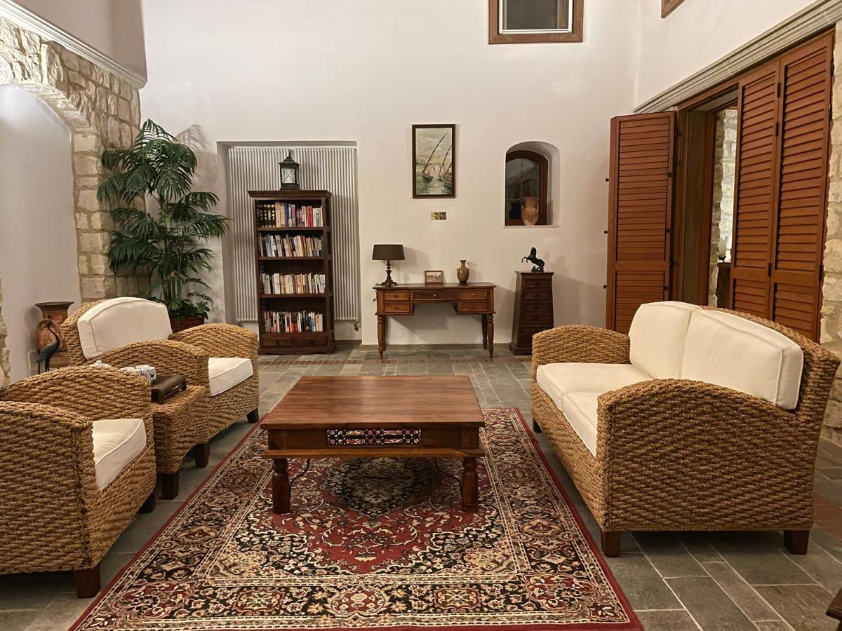 Beautiful Home Paphos Exterior photo