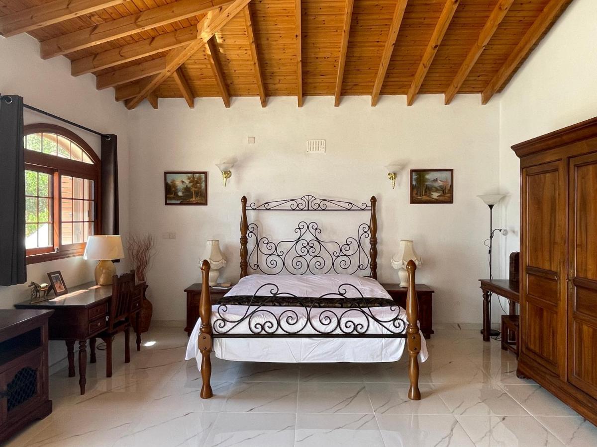 Beautiful Home Paphos Exterior photo