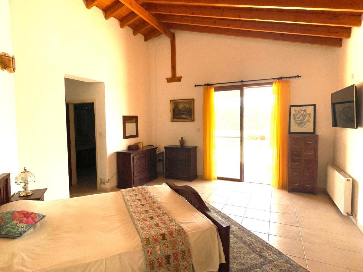 Beautiful Home Paphos Exterior photo